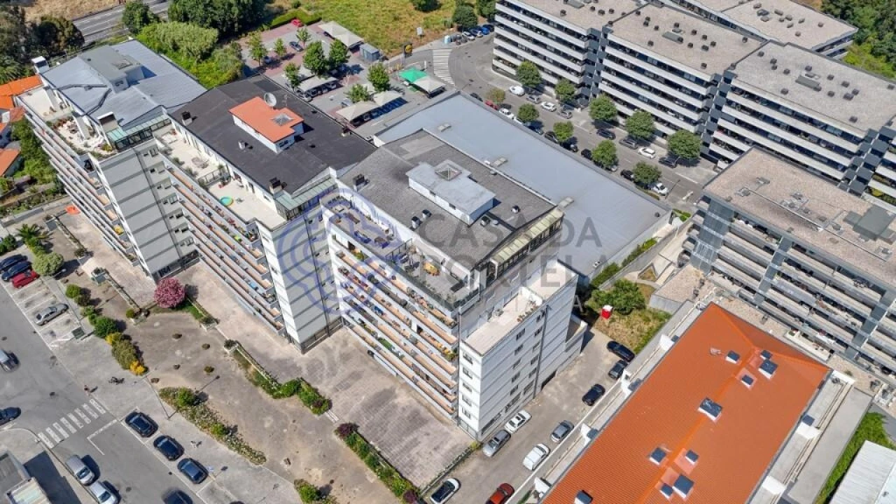 Apartamento T3 para Venda em Mafamude e Vilar do Paraíso Foto 4