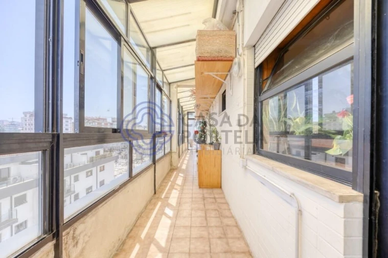 Apartamento T3 para Venda em Mafamude e Vilar do Paraíso Foto 33
