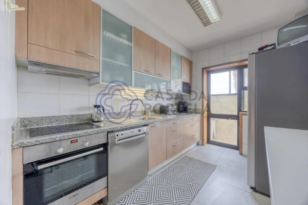 Apartamento T3 para Venda em Mafamude e Vilar do Paraíso Foto 22