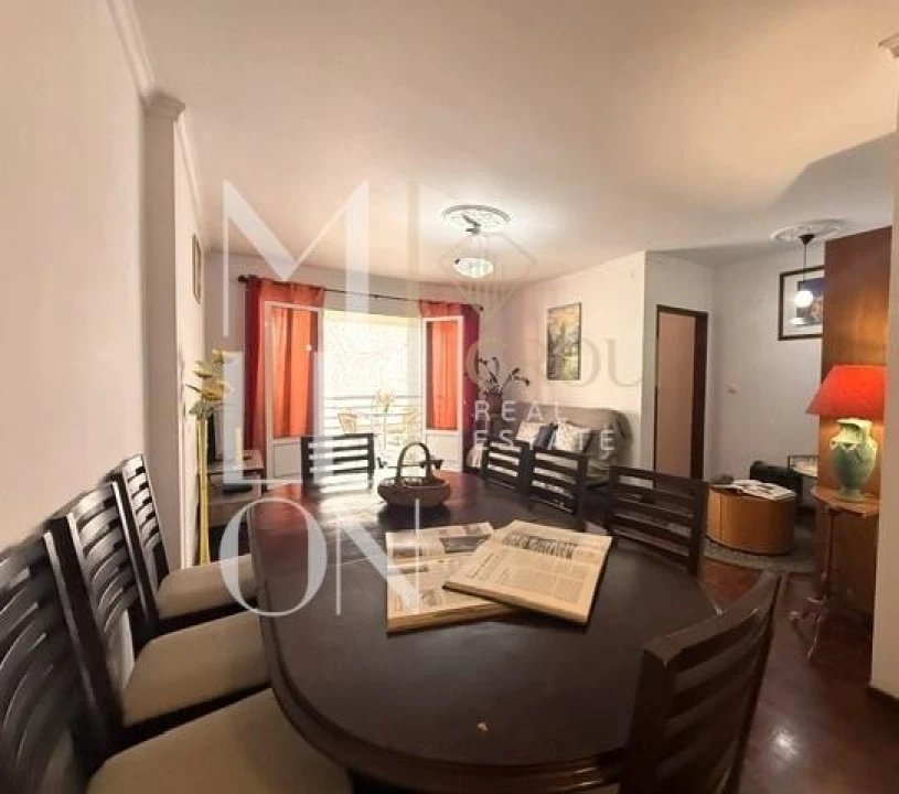 Apartamento T1 para Venda em São Martinho Foto 4