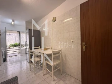 Apartamento T1 para Venda em São Martinho
