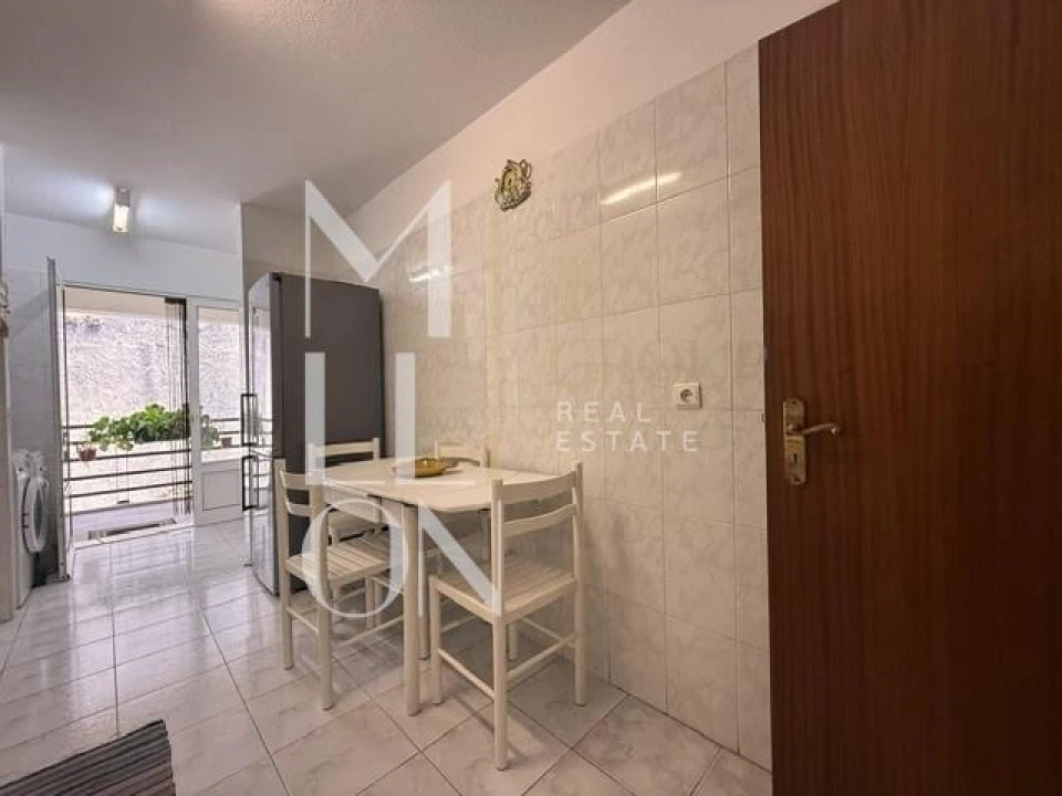 Apartamento T1 para Venda em São Martinho Foto 22
