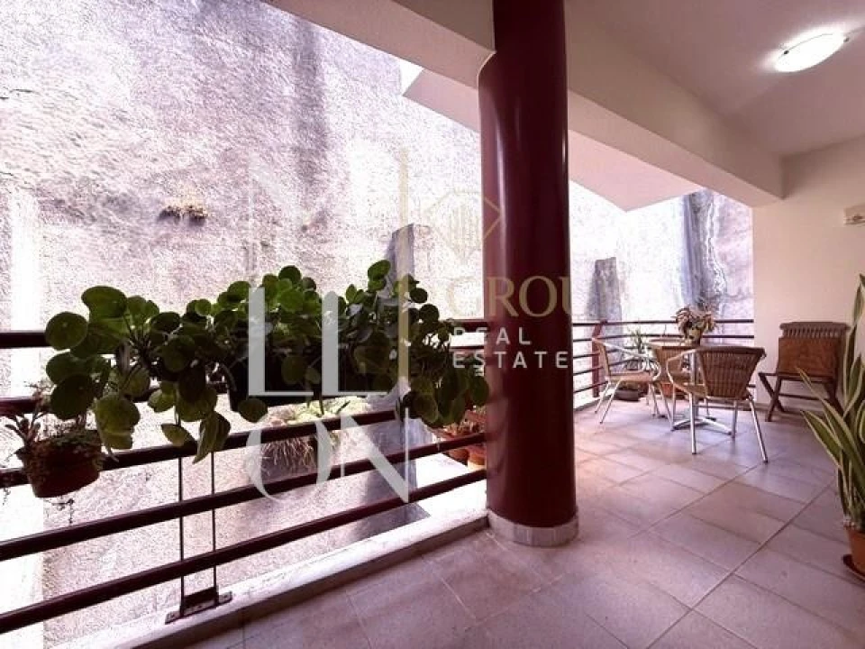 Apartamento T1 para Venda em São Martinho Foto 25