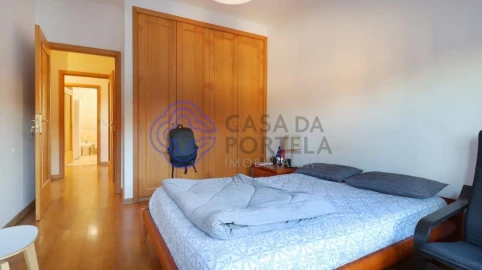 Moradia T5 para Venda em Serzedo e Perosinho