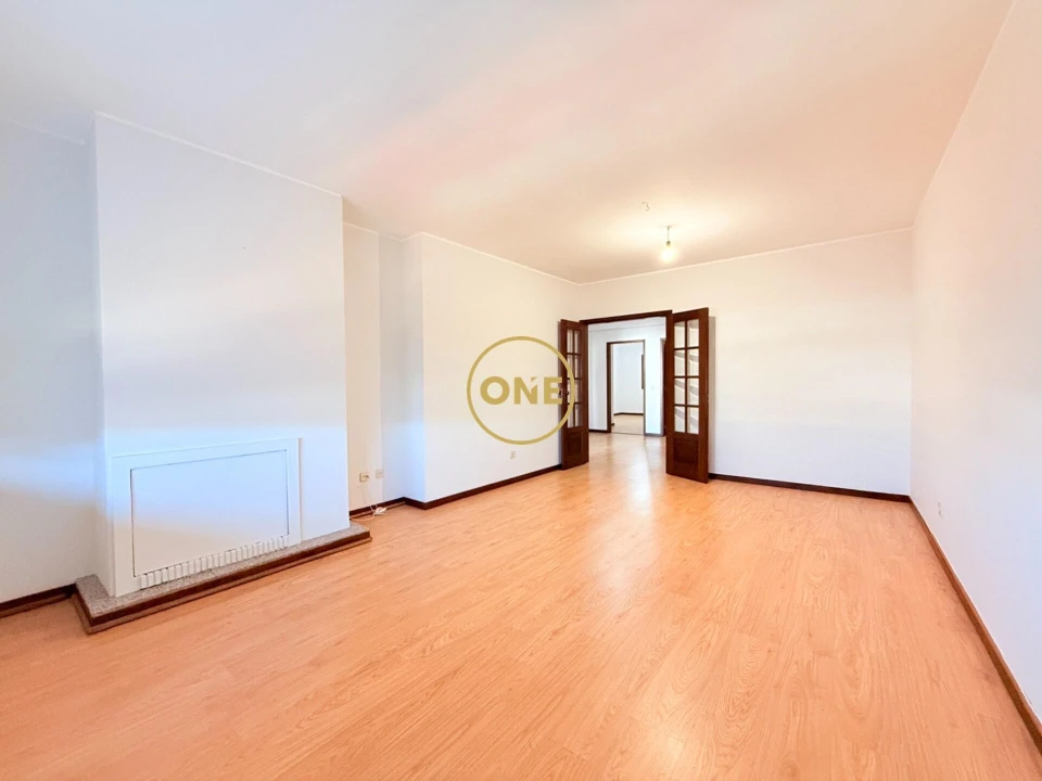 Apartamento T2 para Venda em Bougado (São Martinho e Santiago) Foto 8