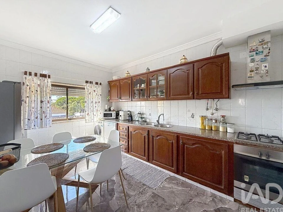 Apartamento T3 para Venda em Moita Foto 19