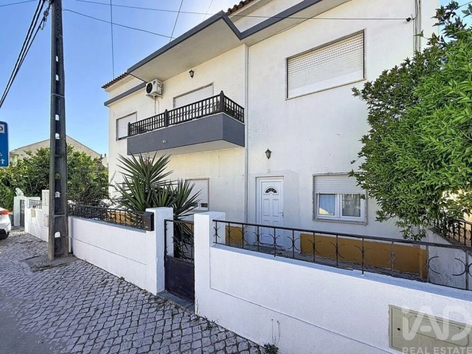 Apartamento T3 para Venda em Moita Foto 39