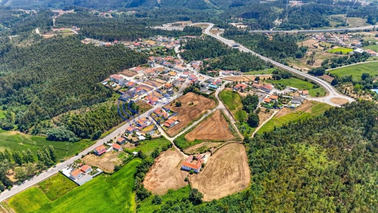 Quinta T3 para Venda em Lobão, Gião, Louredo e Guisande Foto 3