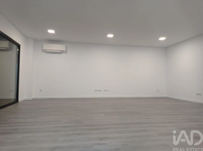 Apartamento T5 para Venda em Montijo e Afonsoeiro Foto 2