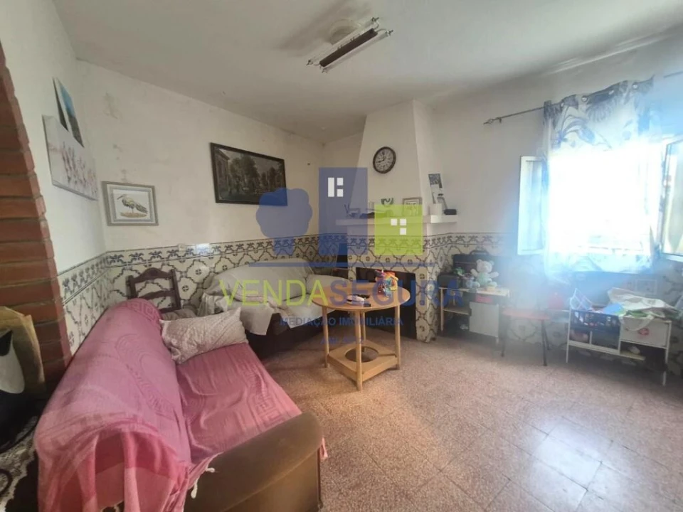 Moradia T2 para Venda em Safara e Santo Aleixo da Restauração Foto 2