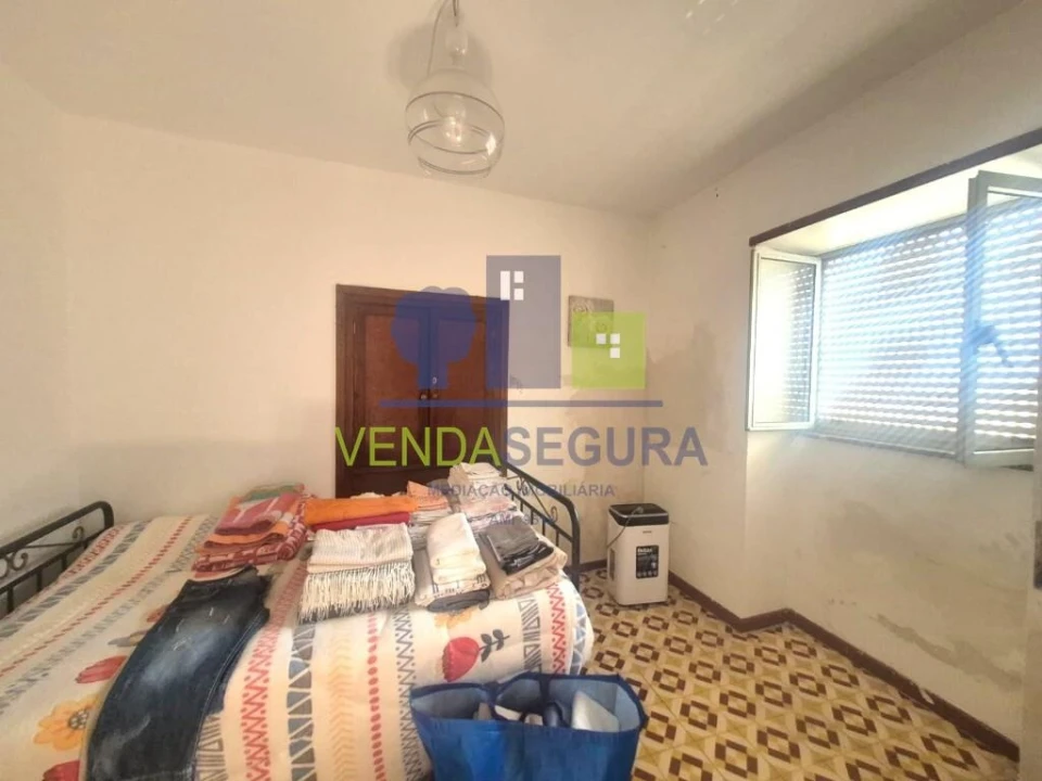 Moradia T2 para Venda em Safara e Santo Aleixo da Restauração Foto 5