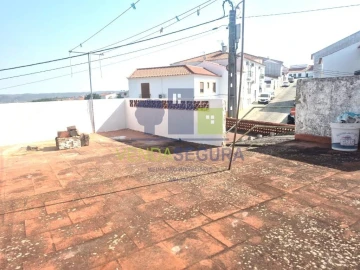 Moradia T2 para Venda em Safara e Santo Aleixo da Restauração