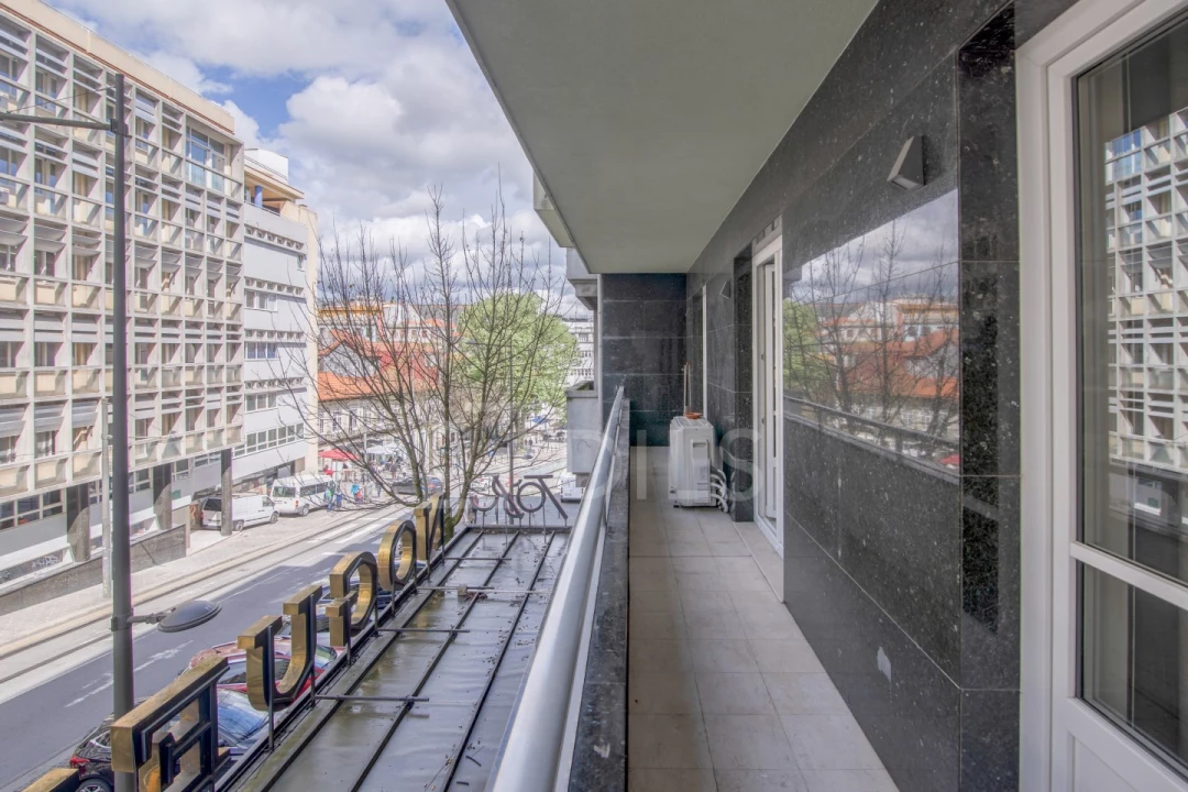 Apartamento T2 para Venda em Cedofeita, Santo Ildefonso, Sé, Miragaia, São Nicolau e Vitória Foto 11