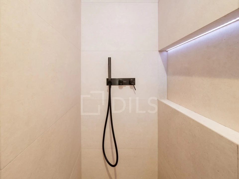 Apartamento T2 para Venda em Cedofeita, Santo Ildefonso, Sé, Miragaia, São Nicolau e Vitória Foto 18