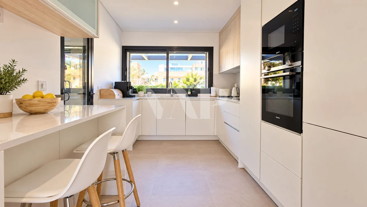 Apartamento T2 para Venda em Quarteira Foto 3
