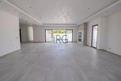 Apartamento T5 para Venda em Almancil