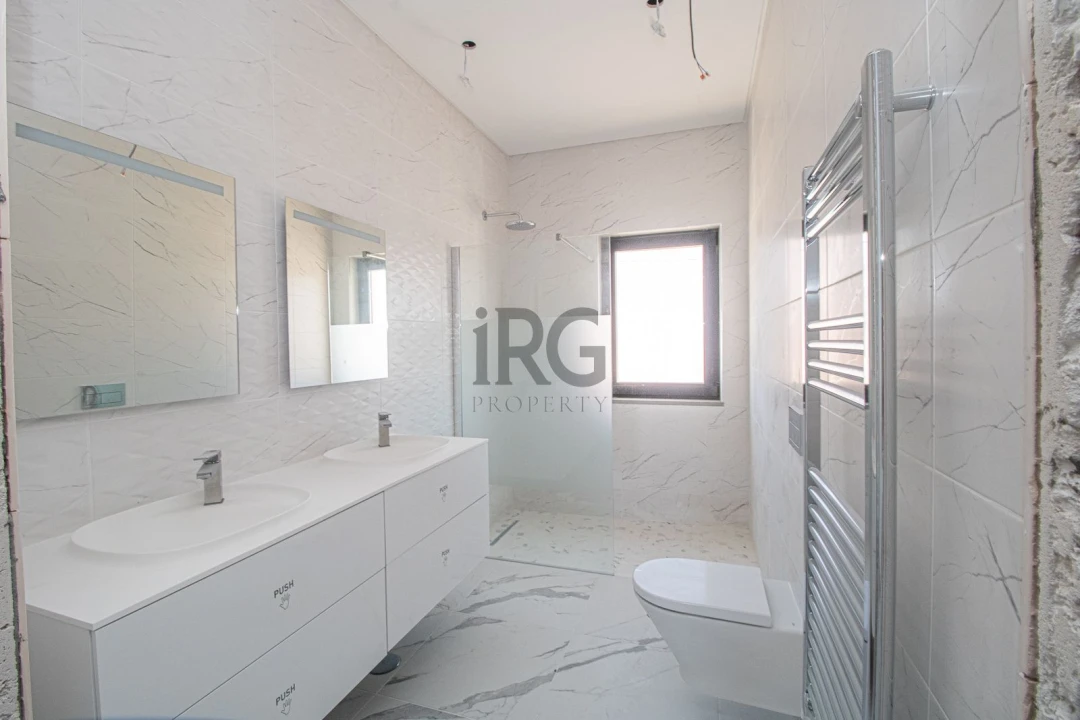 Apartamento T5 para Venda em Almancil Foto 25