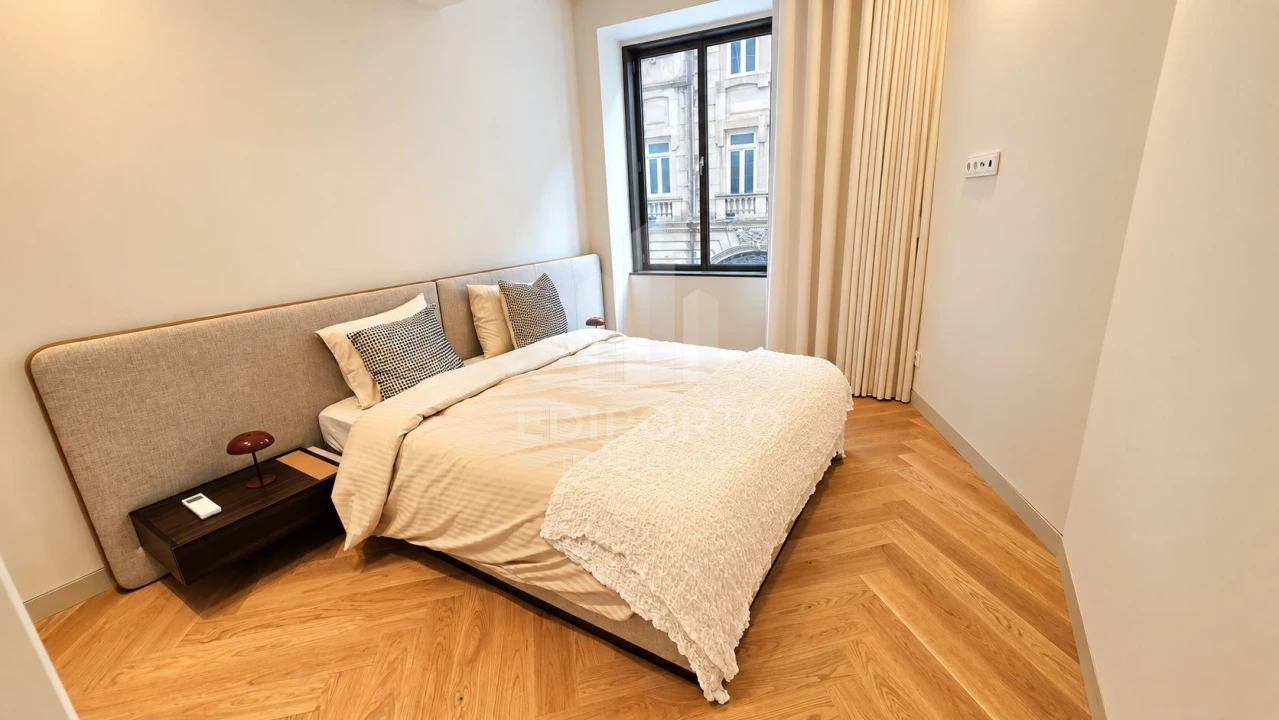 Apartamento T3 para Venda em Cedofeita, Santo Ildefonso, Sé, Miragaia, São Nicolau e Vitória Foto 8