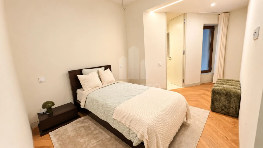 Apartamento T3 para Venda em Cedofeita, Santo Ildefonso, Sé, Miragaia, São Nicolau e Vitória Foto 12