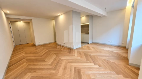 Apartamento T2 para Venda em Cedofeita, Santo Ildefonso, Sé, Miragaia, São Nicolau e Vitória
