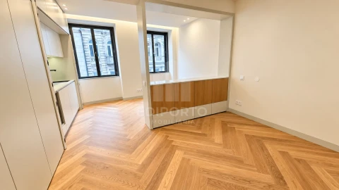 Apartamento para Venda em Cedofeita, Santo Ildefonso, Sé, Miragaia, São Nicolau e Vitória