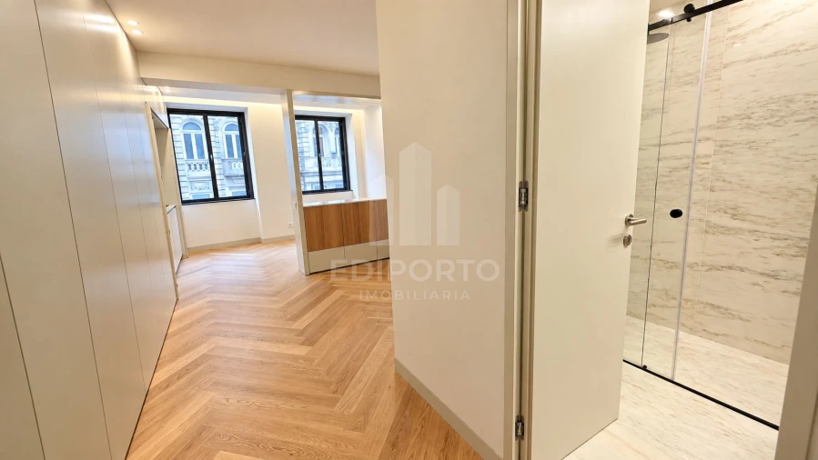 Apartamento para Venda em Cedofeita, Santo Ildefonso, Sé, Miragaia, São Nicolau e Vitória Foto 6