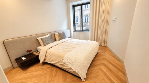 Apartamento T3 para Venda em Cedofeita, Santo Ildefonso, Sé, Miragaia, São Nicolau e Vitória