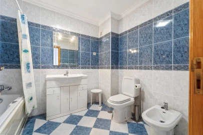 Apartamento T2 para Arrendamento em Albufeira e Olhos de Água