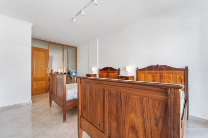 Apartamento T2 para Arrendamento em Albufeira e Olhos de Água