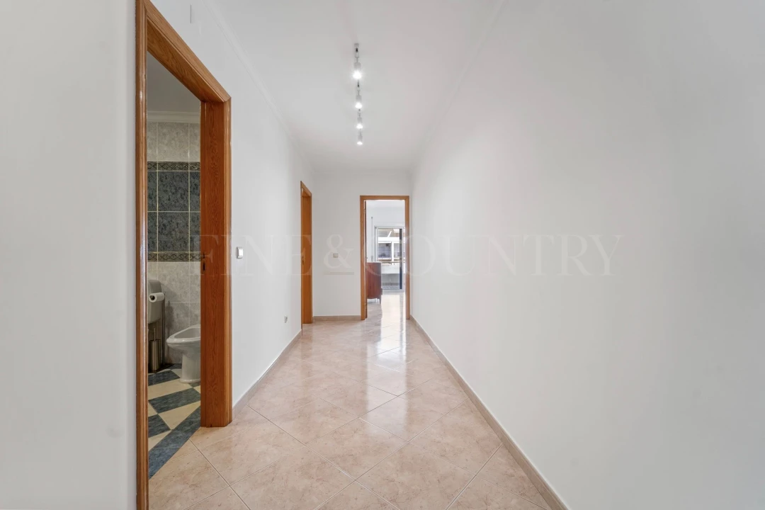 Apartamento T2 para Arrendamento em Albufeira e Olhos de Água Foto 15