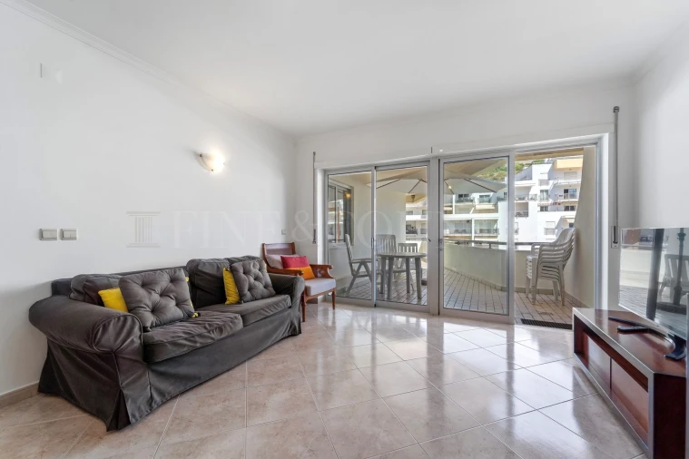 Apartamento T2 para Arrendamento em Albufeira e Olhos de Água Foto 7