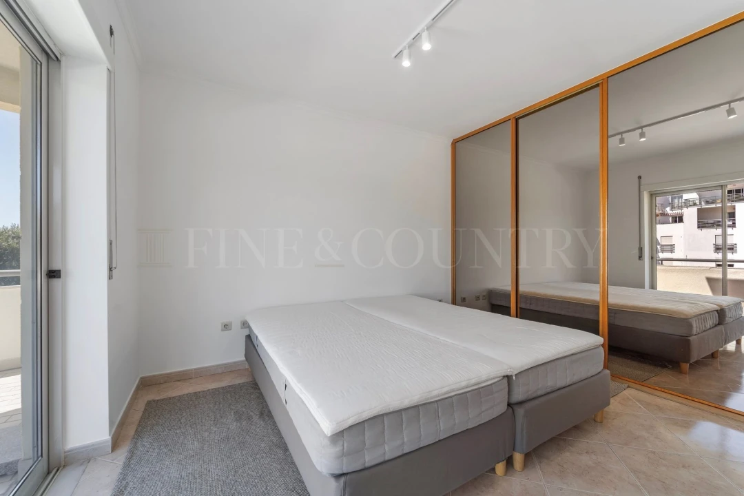 Apartamento T2 para Arrendamento em Albufeira e Olhos de Água Foto 21