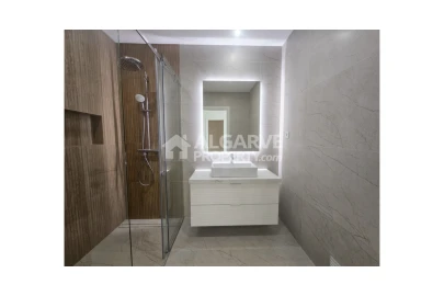 Apartamento T2 para Venda em Quarteira