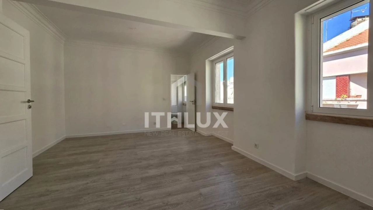 Apartamento T2 para Venda em São Vicente Foto 11