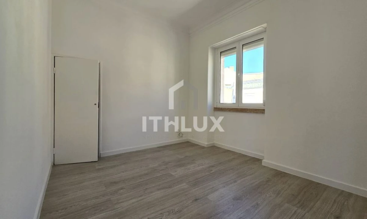 Apartamento T2 para Venda em São Vicente Foto 15