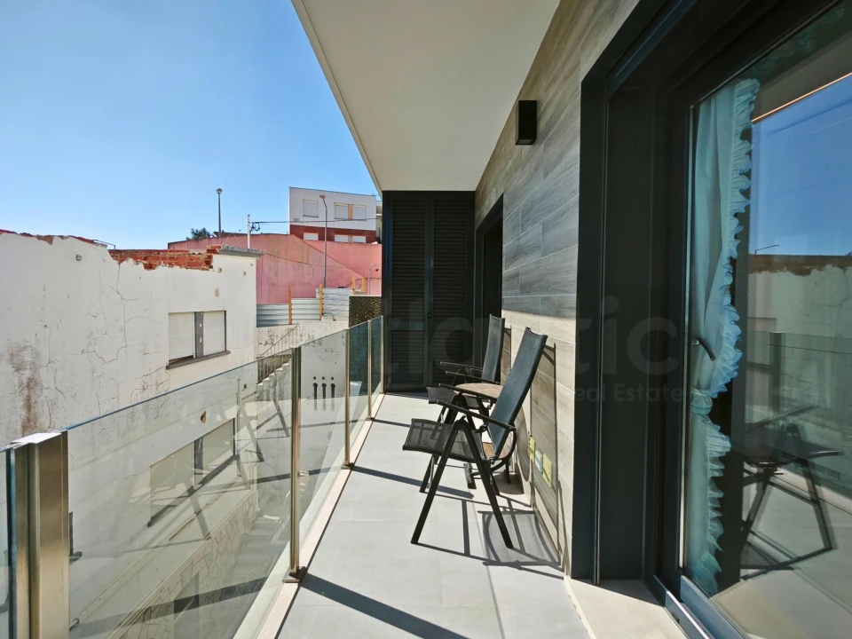 Apartamento T1 para Venda em Sesimbra (Santiago) Foto 11