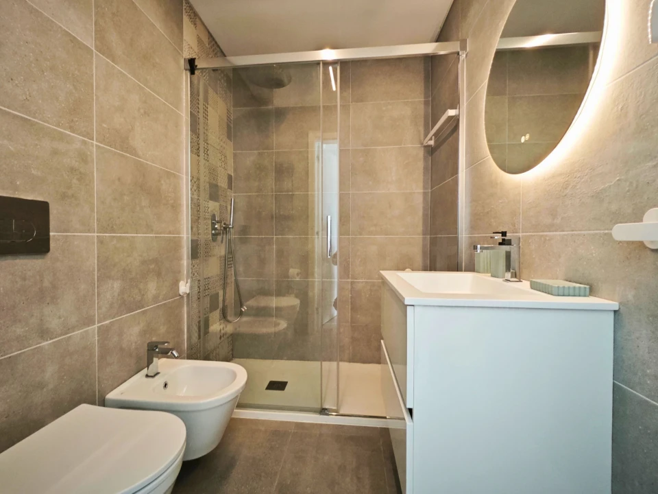 Apartamento T1 para Venda em Sesimbra (Santiago) Foto 10