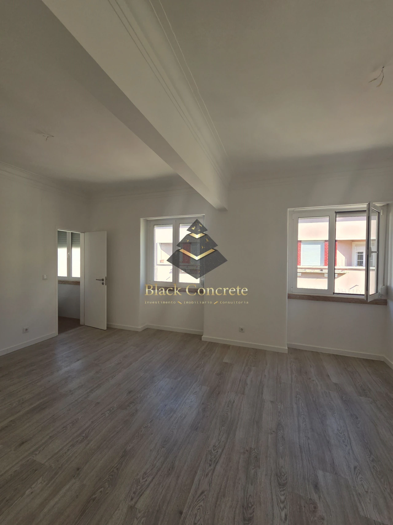 Apartamento T2 para Venda em São Vicente Foto 2
