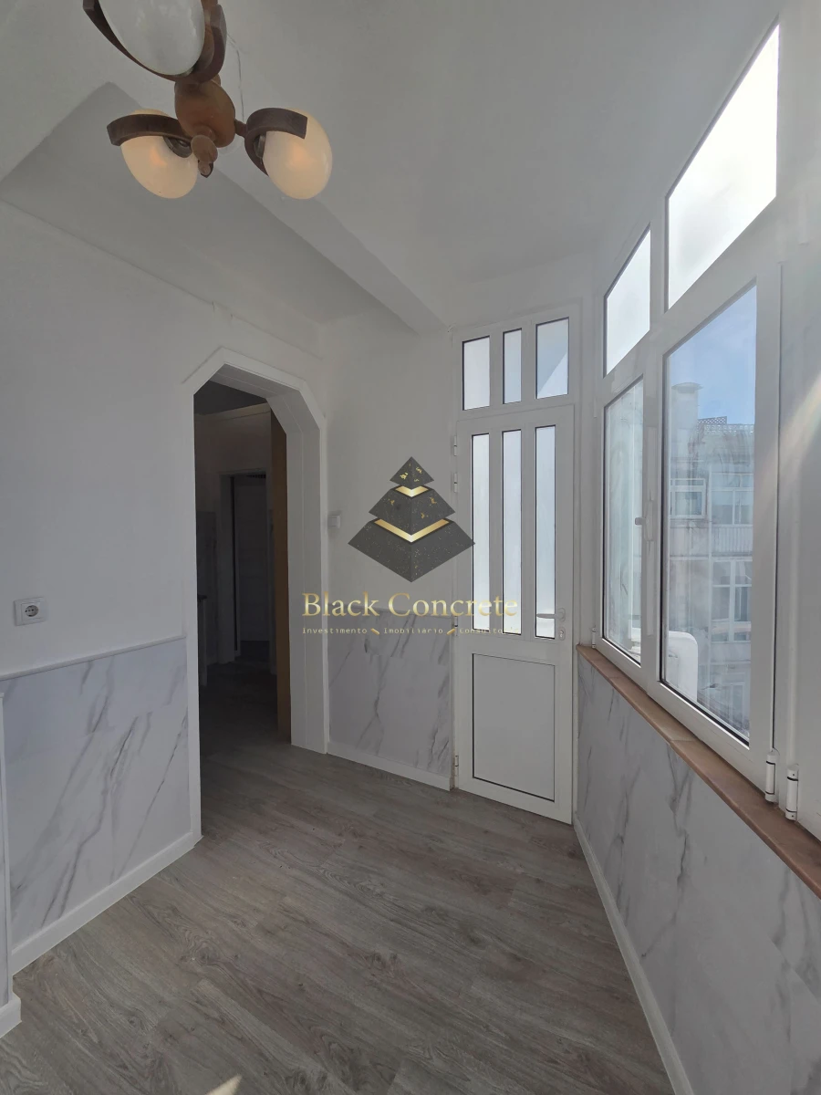 Apartamento T2 para Venda em São Vicente Foto 24