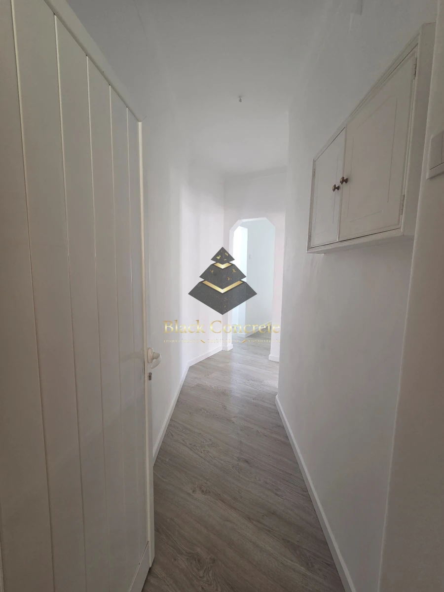 Apartamento T2 para Venda em São Vicente Foto 3