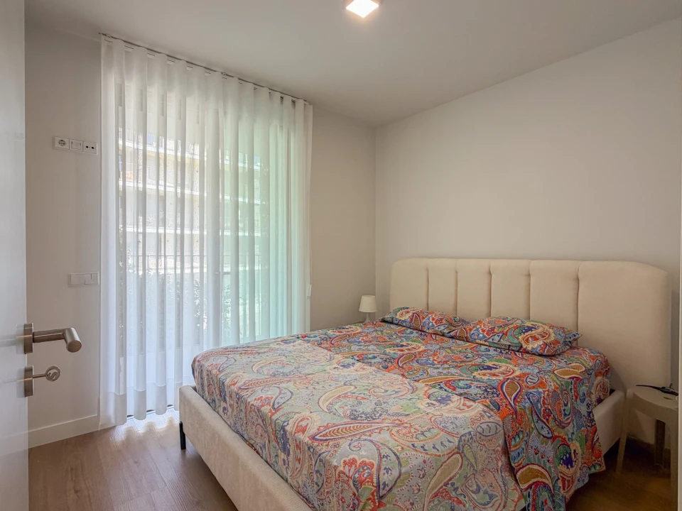 Apartamento T1 para Arrendamento em Algés, Linda-A-Velha e Cruz Quebrada-Dafundo Foto 17