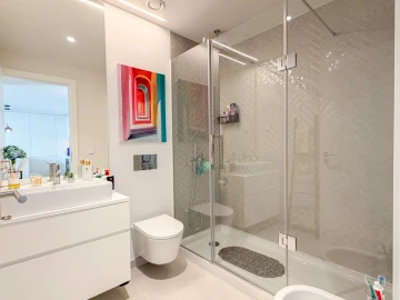 Apartamento T1 para Arrendamento em Algés, Linda-A-Velha e Cruz Quebrada-Dafundo
