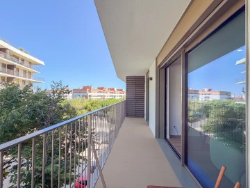 Apartamento T1 para Arrendamento em Algés, Linda-A-Velha e Cruz Quebrada-Dafundo