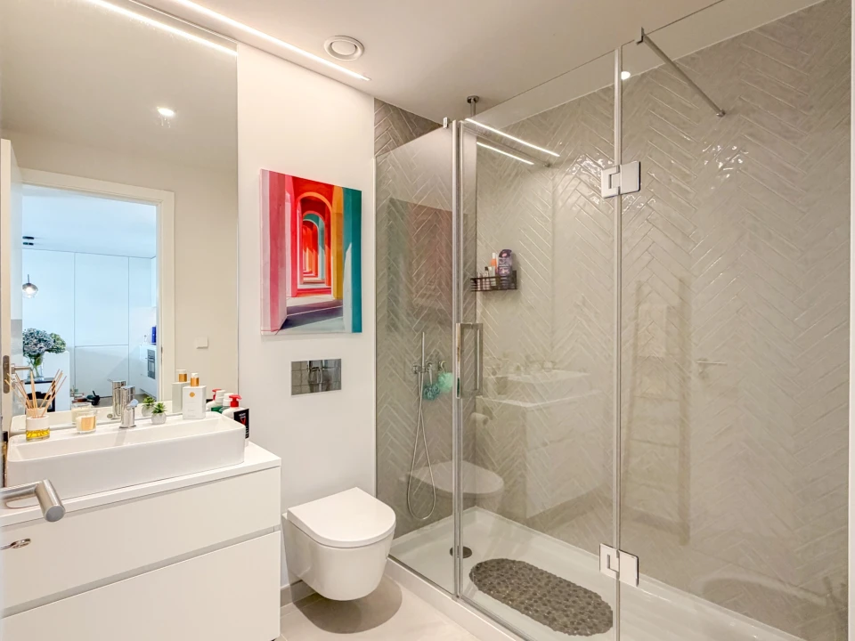 Apartamento T1 para Arrendamento em Algés, Linda-A-Velha e Cruz Quebrada-Dafundo Foto 12