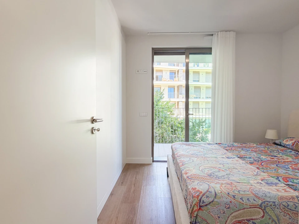 Apartamento T1 para Arrendamento em Algés, Linda-A-Velha e Cruz Quebrada-Dafundo Foto 14