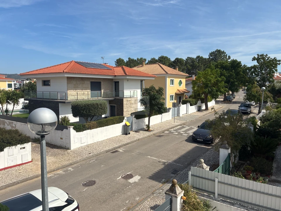 Moradia T4 para Venda em Azeitão (São Lourenço e São Simão) Foto 28