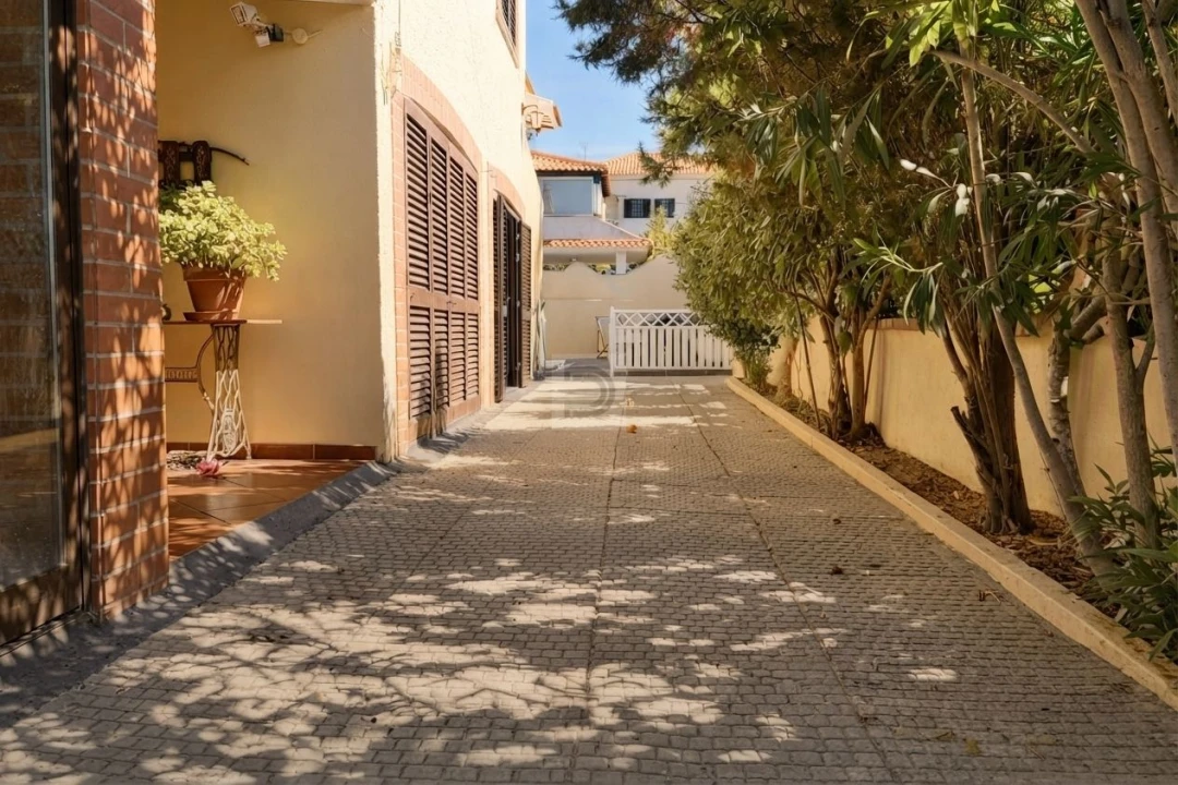 Moradia T4 para Venda em Palmela Foto 29