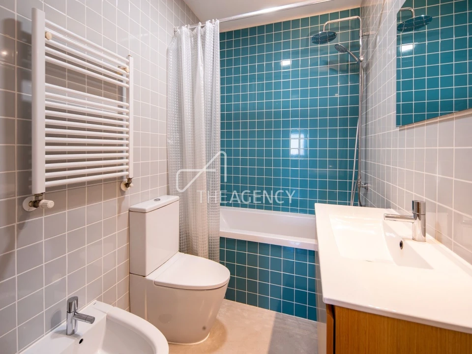 Apartamento T5 para Arrendamento em Alcabideche Foto 24
