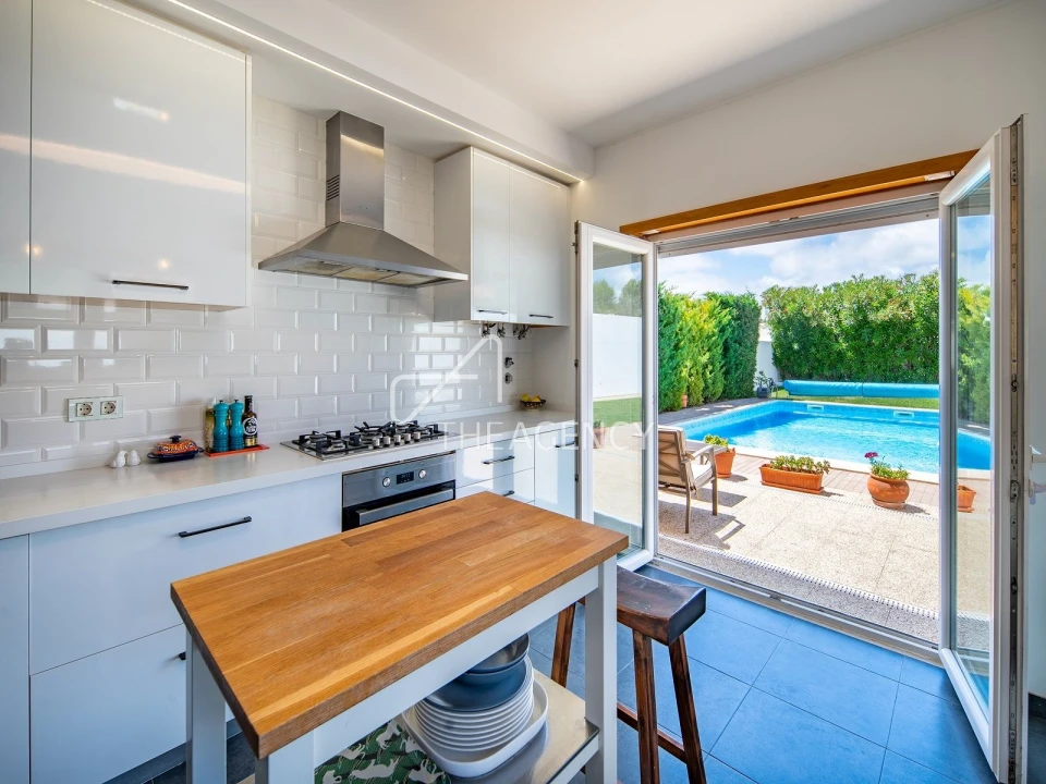 Apartamento T5 para Arrendamento em Alcabideche Foto 12
