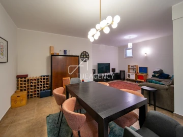 Apartamento T5 para Arrendamento em Alcabideche